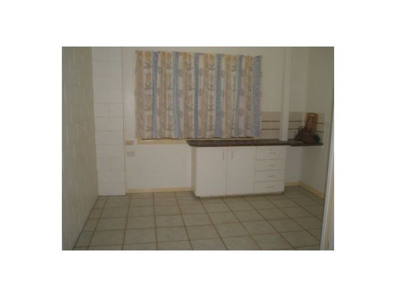 661 Esplanade, Urangan QLD 4655
