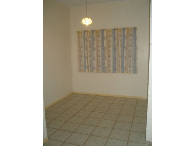 661 Esplanade, Urangan QLD 4655