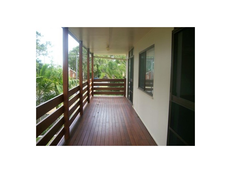 661 Esplanade, Urangan QLD 4655