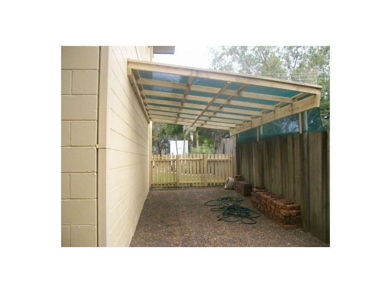 661 Esplanade, Urangan QLD 4655