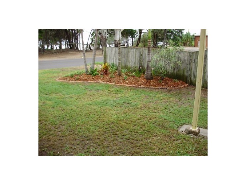 661 Esplanade, Urangan QLD 4655