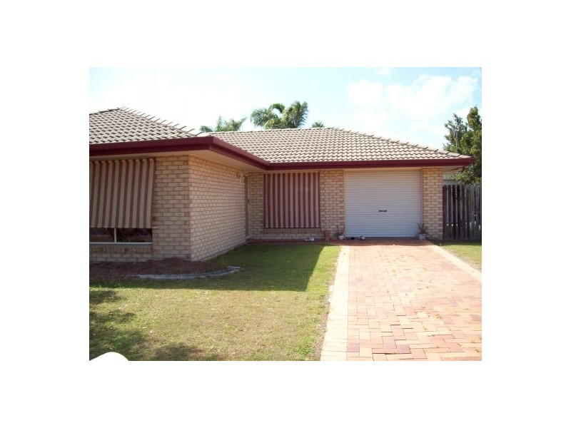 70 Hansen Street, Urangan QLD 4655