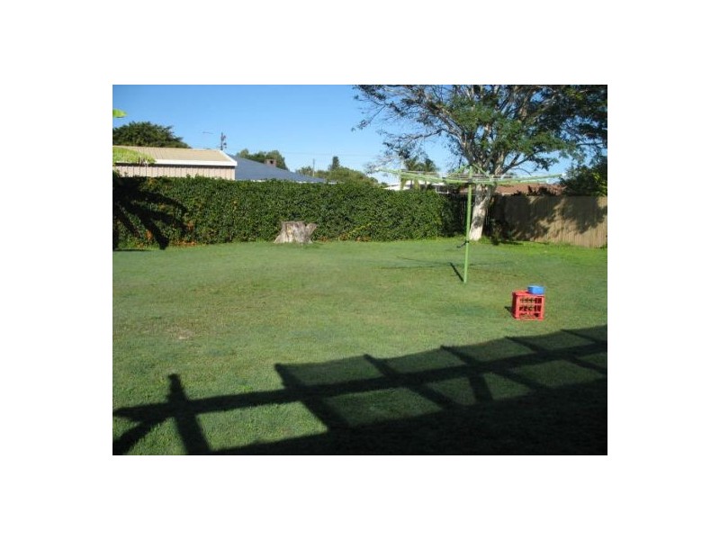 95 Cunningham Street, Urangan QLD 4655