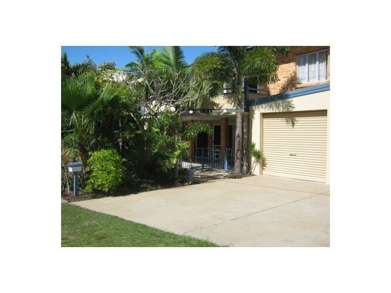 7 Hockley Lane, Urangan QLD 4655