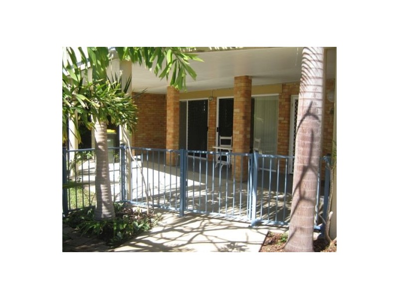 7 Hockley Lane, Urangan QLD 4655