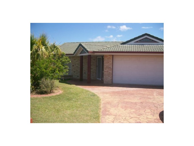6 Oxford Place, Pialba QLD 4655