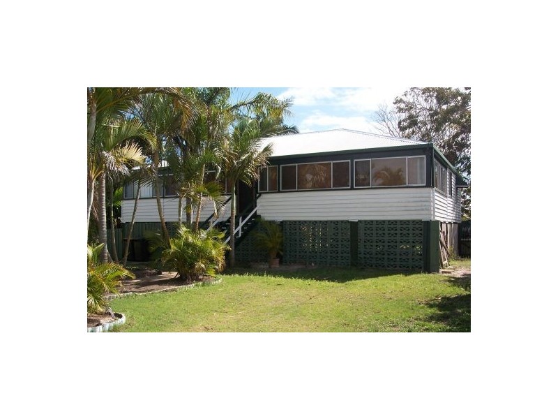 12 Cunningham Street, Torquay QLD 4655