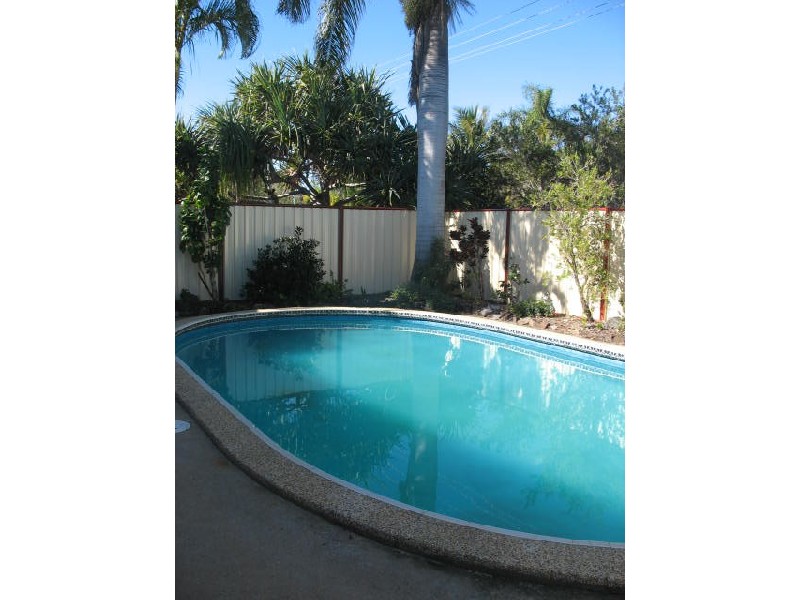 4 Mitta Way, Hervey Bay QLD 4655