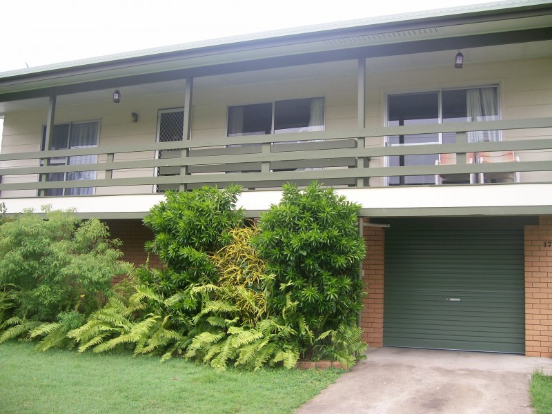 17 Richard Street, Hervey Bay QLD 4655