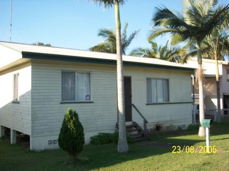 64 Kent Street, Hervey Bay QLD 4655