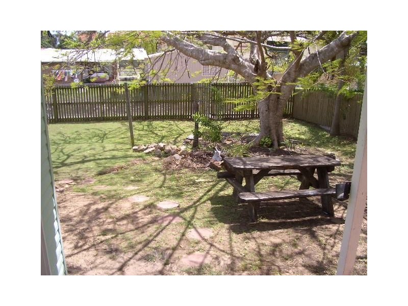 20 Scarborough Street, Scarness QLD 4655