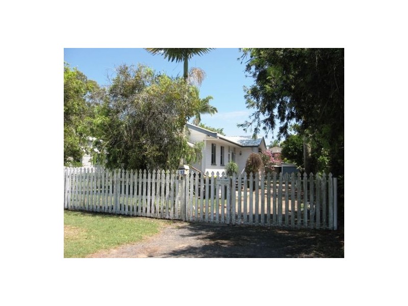 12 Ocean Street, Torquay QLD 4655