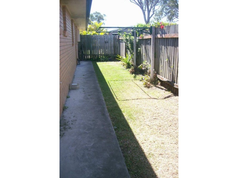 1/6 Moonlight Avenue, Torquay QLD 4655