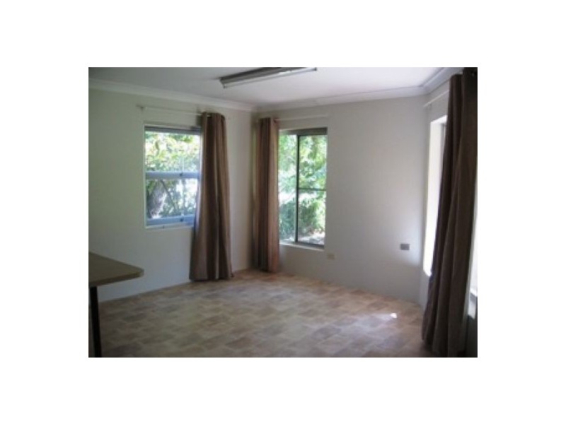 1/533 Esplanade, Urangan QLD 4655