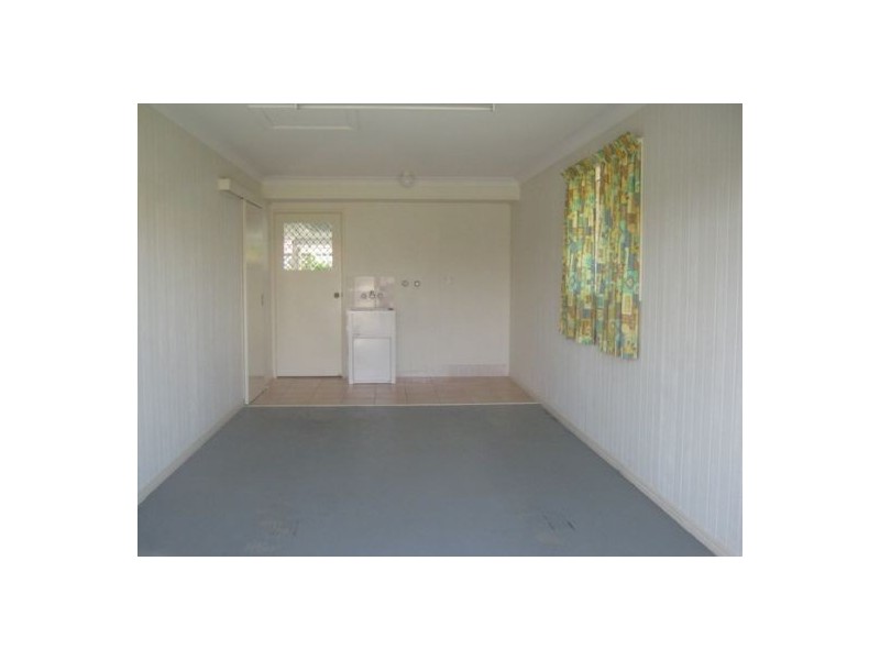 7 Sonder Street, Urangan QLD 4655