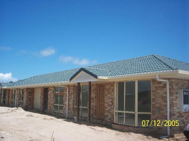 2/58 Saint Josephs Drive, Urraween QLD 4655