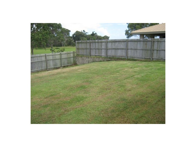 2/58 Saint Josephs Drive, Urraween QLD 4655