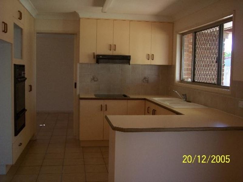 16 Meledie Avenue, Hervey Bay QLD 4655