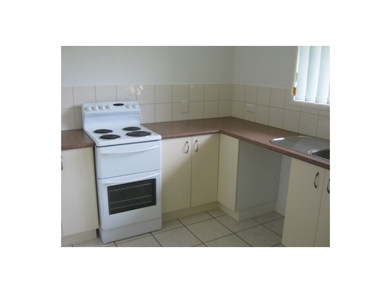 1/47 Miller Street, Urangan QLD 4655