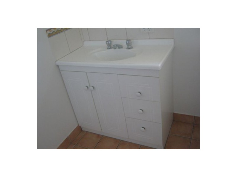 1/47 Miller Street, Urangan QLD 4655