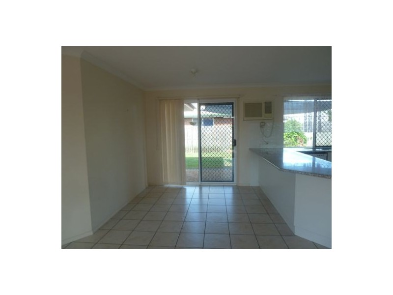 34 Kookaburra Drive, Eli Waters QLD 4655