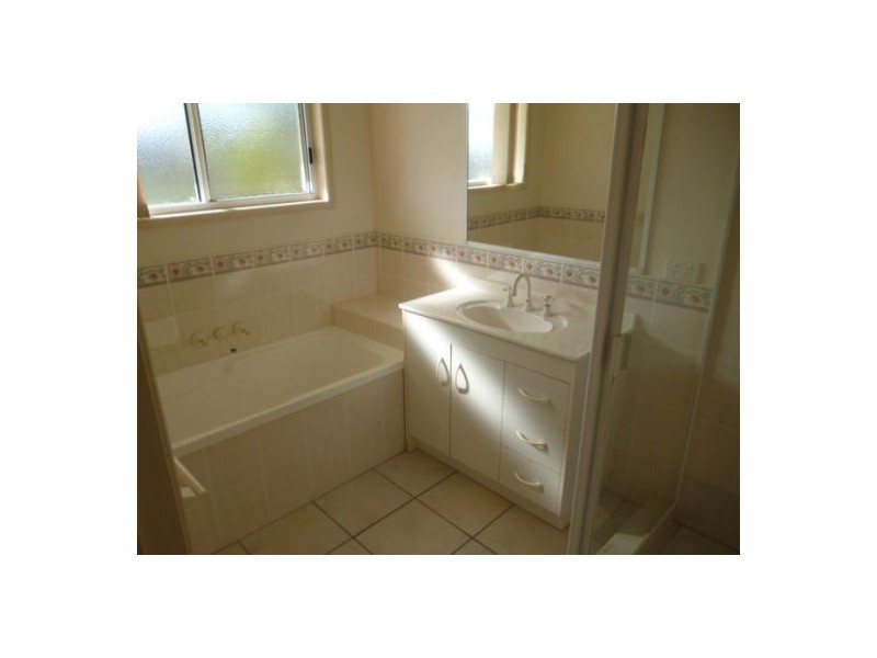 34 Kookaburra Drive, Eli Waters QLD 4655