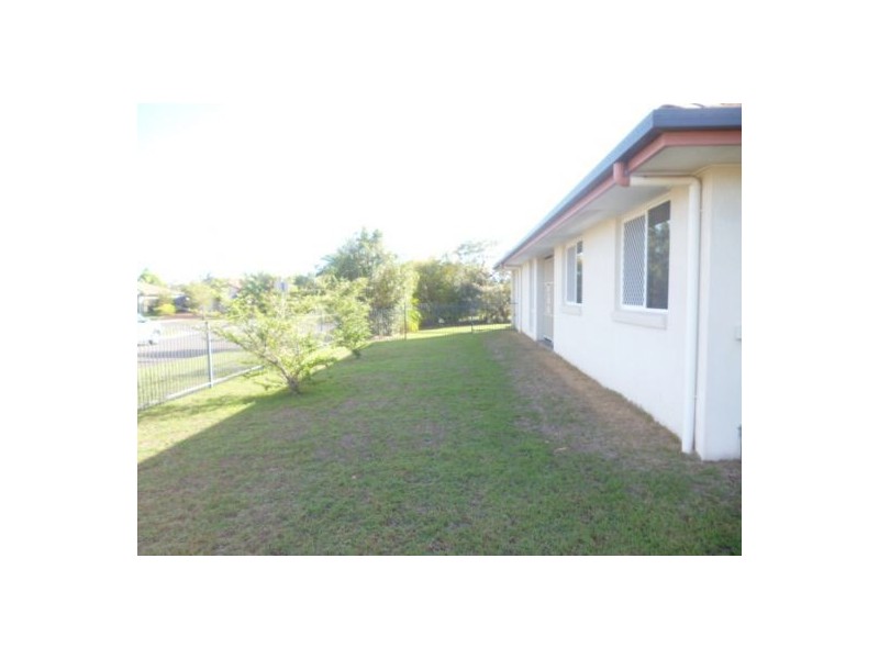 34 Kookaburra Drive, Eli Waters QLD 4655