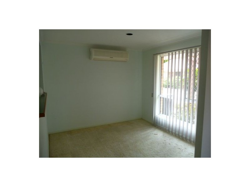 3/174 CYPRESS, Urangan QLD 4655