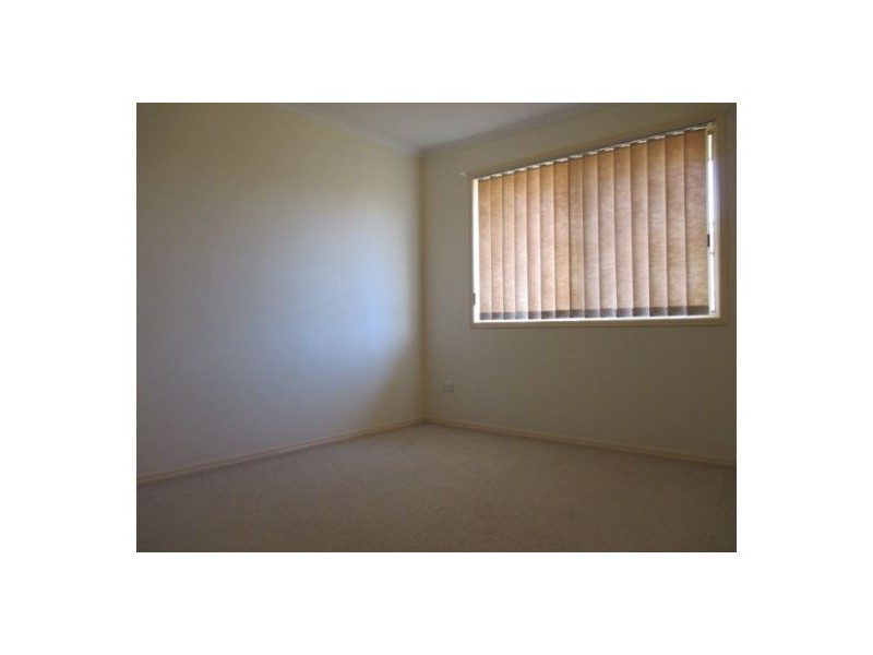 7 Laguna Court, Urangan QLD 4655