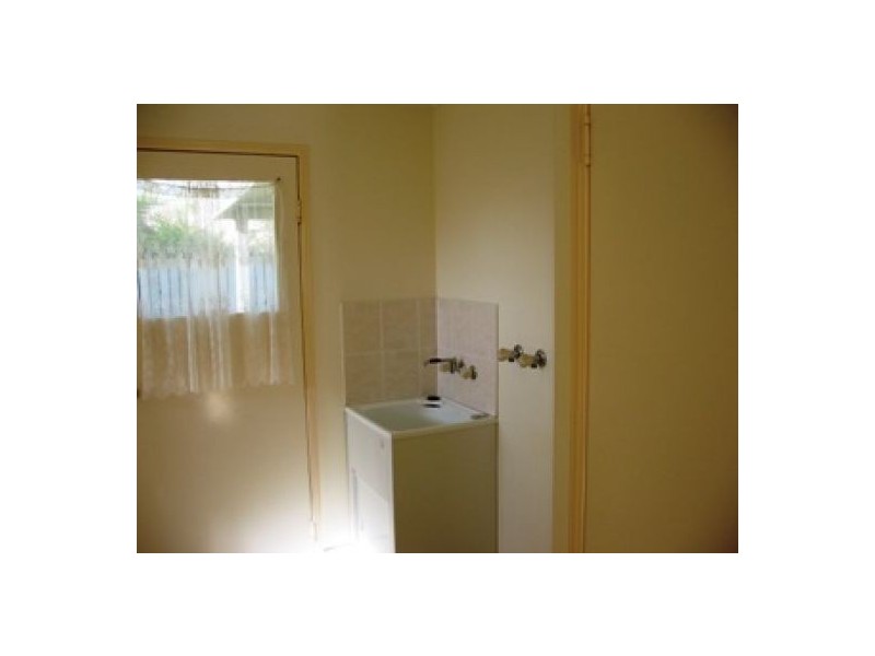 7 Laguna Court, Urangan QLD 4655