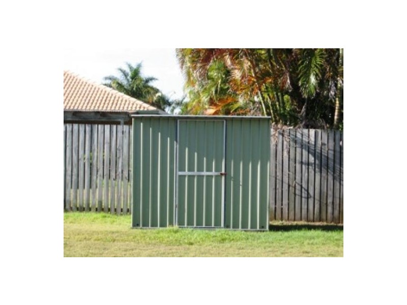 7 Laguna Court, Urangan QLD 4655