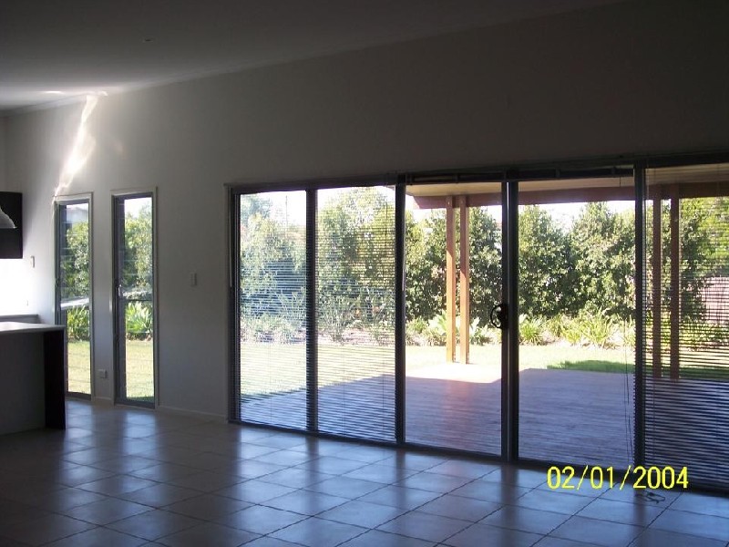 51 Helsham Street, Hervey Bay QLD 4655