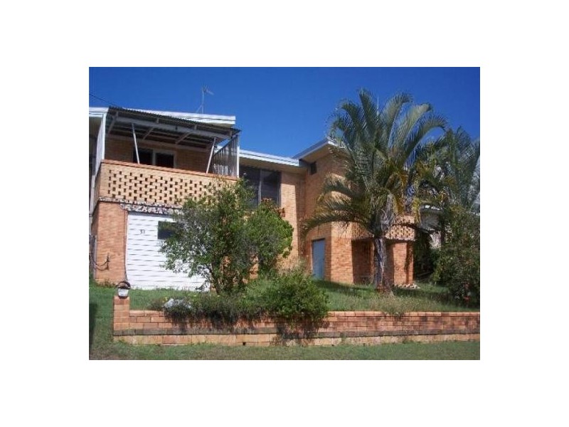 53 Kent Street, Urangan QLD 4655