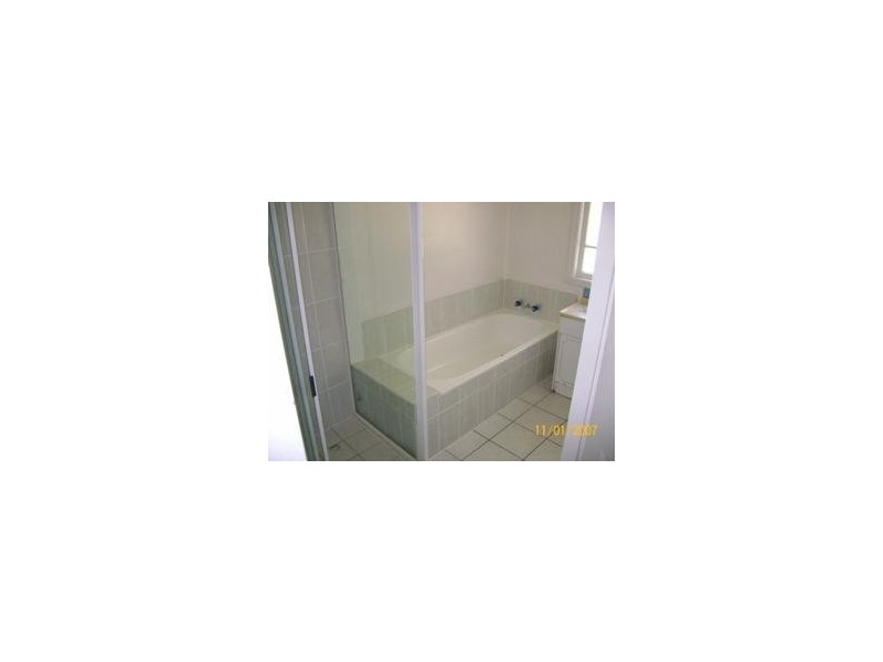 319 Torquay Terrace, Torquay QLD 4655