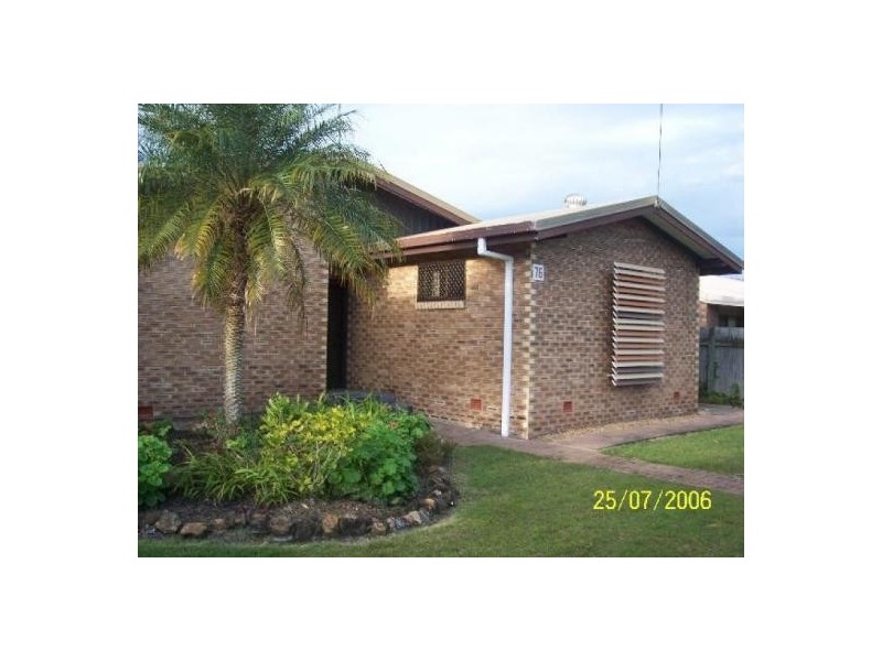 76 Miller Street, Urangan QLD 4655