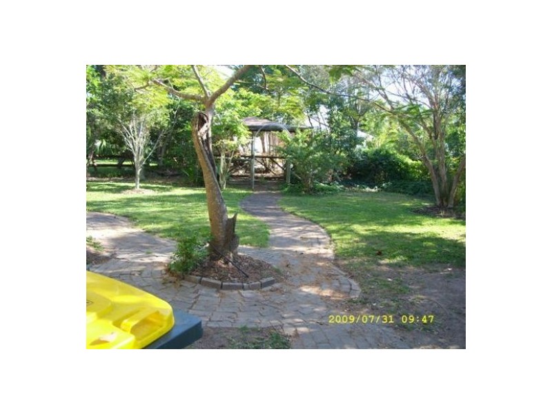 7 Lincolnfield Street, Torquay QLD 4655