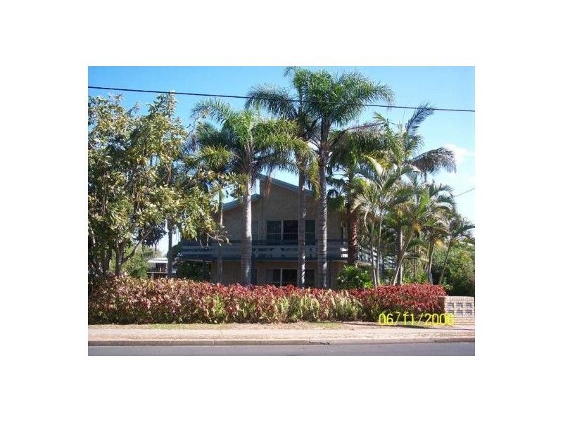 4/454 Esplanade, Torquay QLD 4655