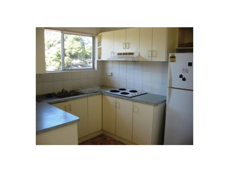 4/454 Esplanade, Torquay QLD 4655