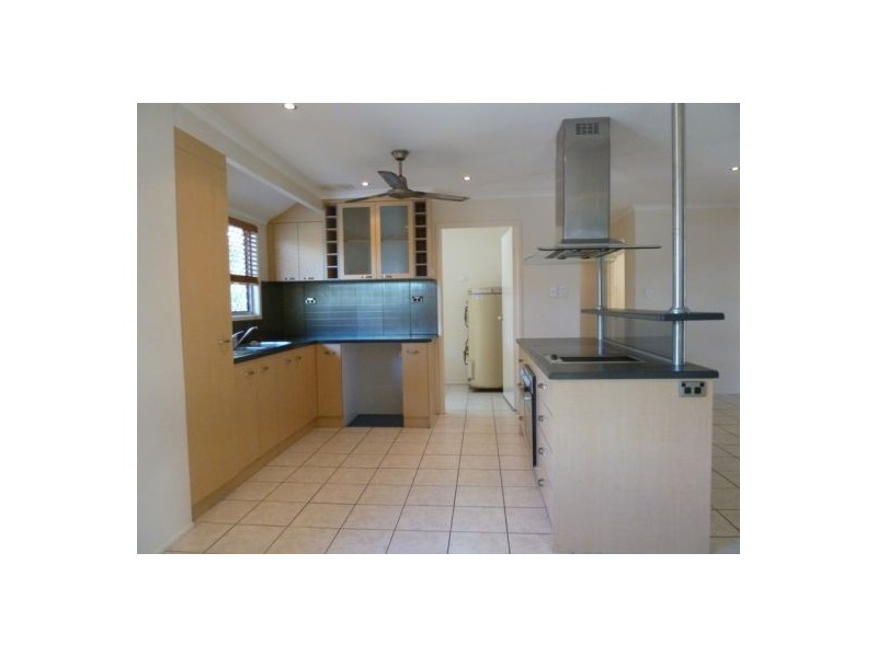 18 Prince Street, Hervey Bay QLD 4655