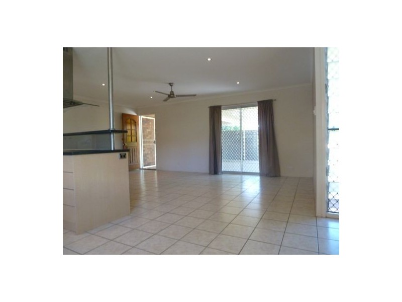 18 Prince Street, Hervey Bay QLD 4655