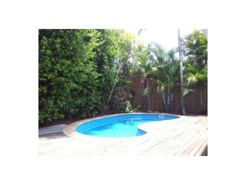 18 Prince Street, Hervey Bay QLD 4655