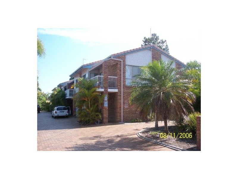 3/489 Esplanade, Torquay QLD 4655