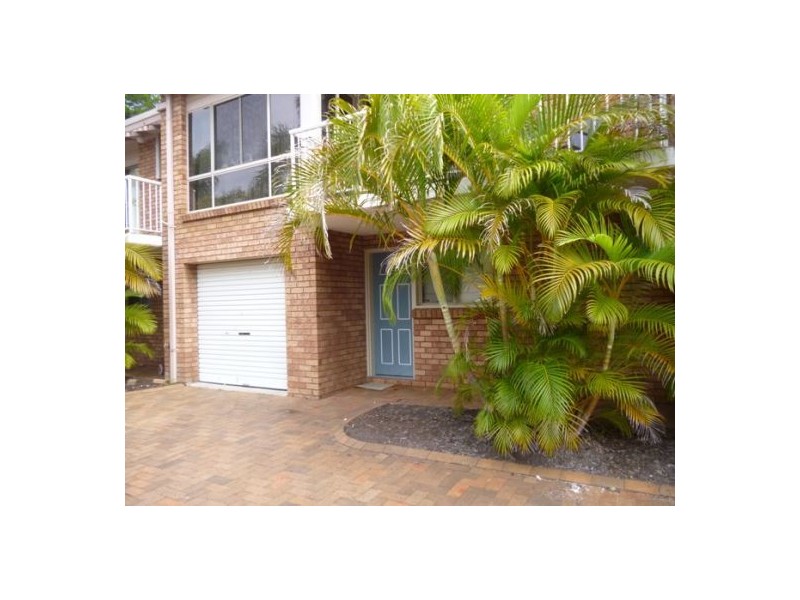 3/489 Esplanade, Torquay QLD 4655