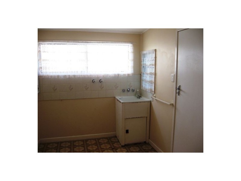 17 Maple Street, Pialba QLD 4655