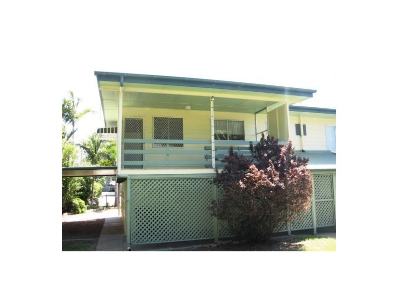 49 Shell Street, Urangan QLD 4655