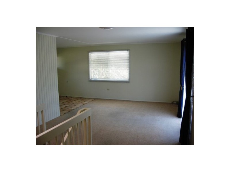 49 Shell Street, Urangan QLD 4655