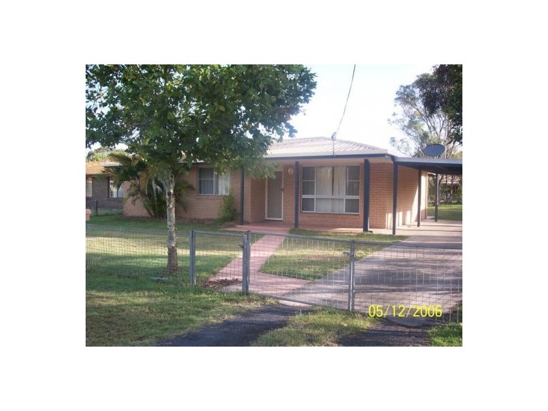 717 Boat Harbour Drive, Urangan QLD 4655