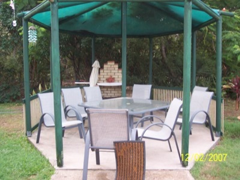 1 Hughes Road, Hervey Bay QLD 4655