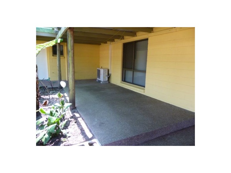 813 Boat Harbour Drive, Hervey Bay QLD 4655