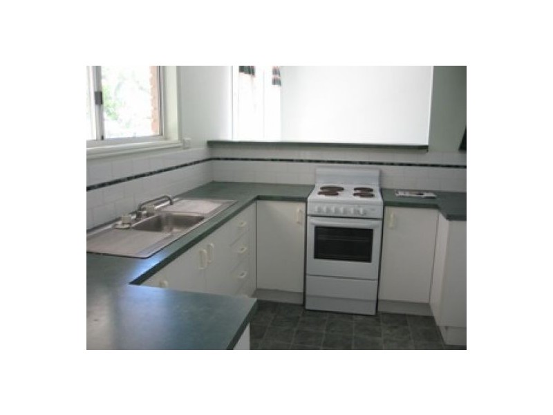 14 Deloraine Drive, Urangan QLD 4655